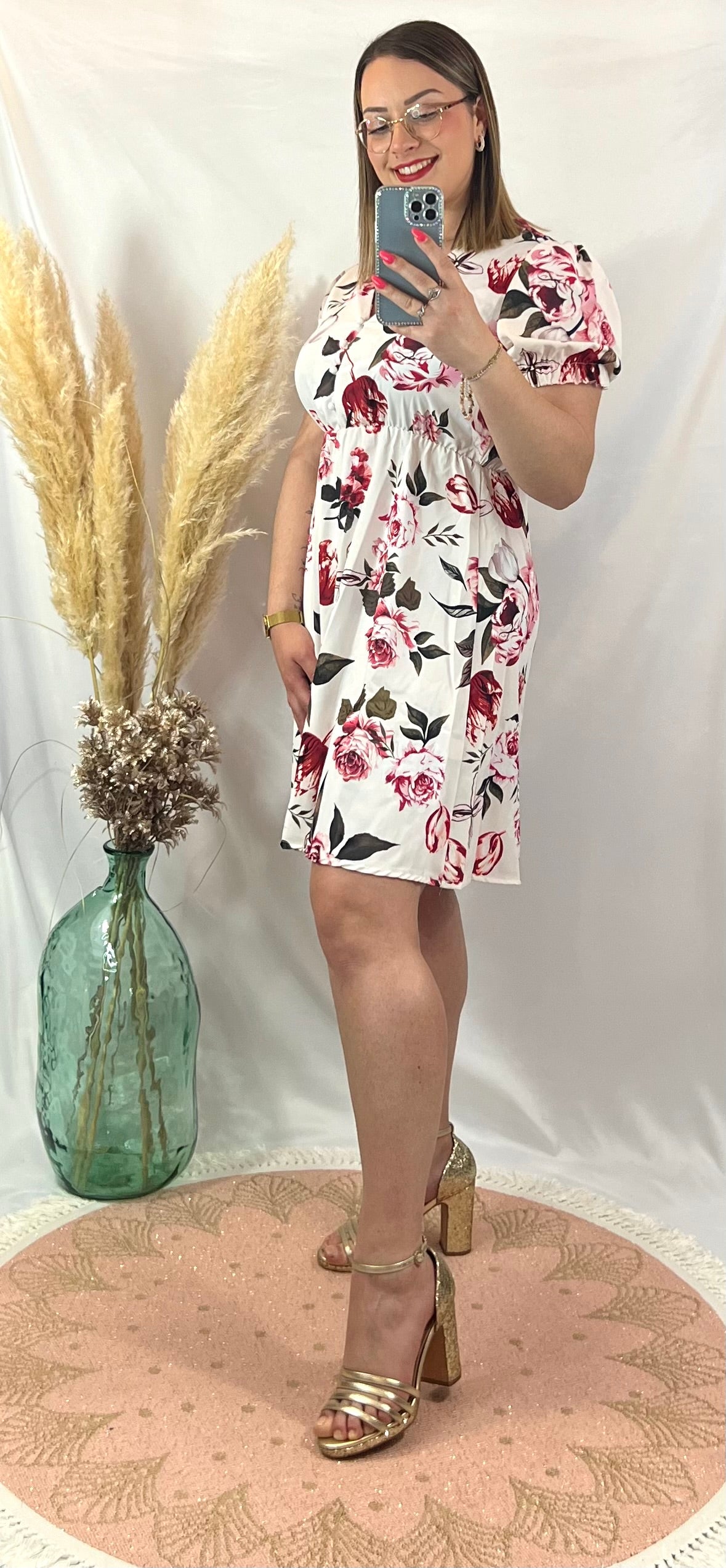 Robe blanche fleurie